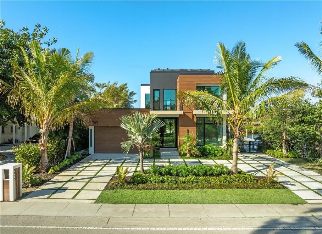 $8.8 Million Stoff Cooney Modern Waterfront Masterpiece in Naples