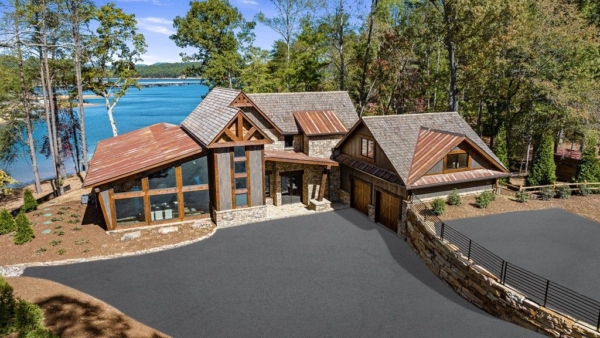 A Masterpiece by Keith Sumner: Stunning Retreat on Lake Blue Ridge for $5.2 Million