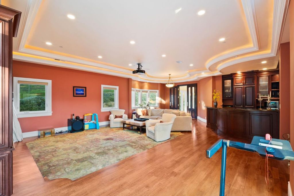 A Mediterranean Gem Resort Style Estate with Spectacular Views on 2.3 Acres Listed for 6.498 Million 23