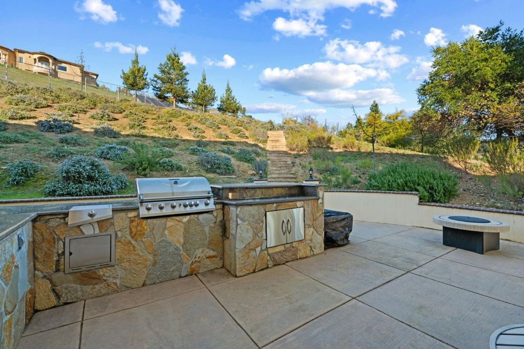 A Mediterranean Gem Resort Style Estate with Spectacular Views on 2.3 Acres Listed for 6.498 Million 38