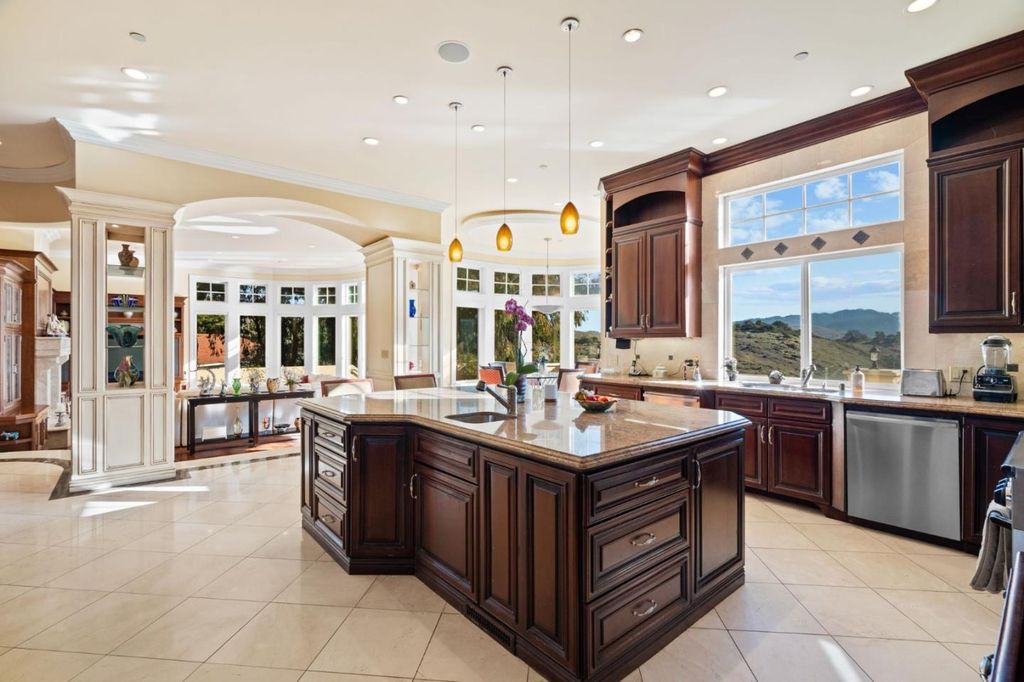 A Mediterranean Gem Resort Style Estate with Spectacular Views on 2.3 Acres Listed for 6.498 Million 8