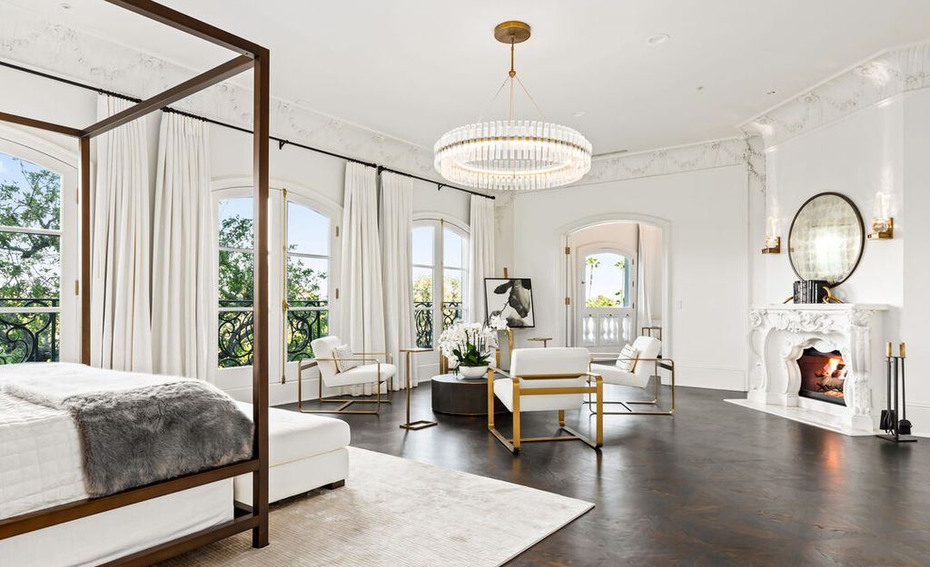 Beverly Hills Luxury A Masterpiece of Classical Architecture and Contemporary Elegance Asking 35 Million 19