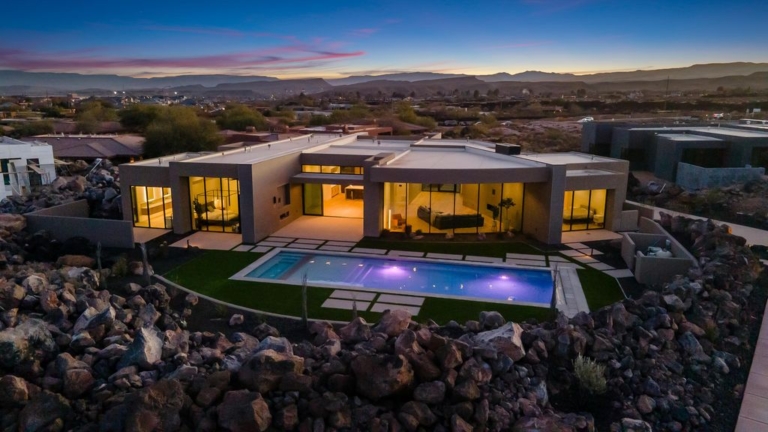 Brand-New Custom Home with Unparalleled Views of Utah’s Red Rocks, Priced at $4.25 Million