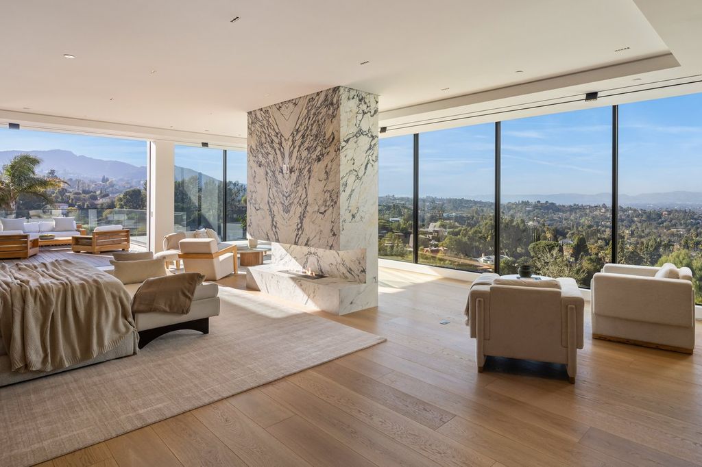 Encino Masterpiece A Bold Statement in Luxury Design and Views for 39.995 Million 15