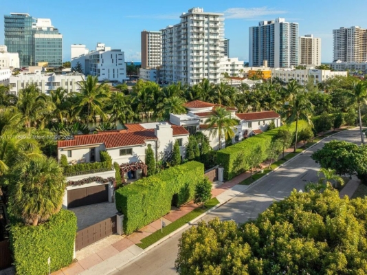 Exquisite $18 Million Waterfront Estate in Miami Beach with 300 Feet of Frontage and Luxe Amenities