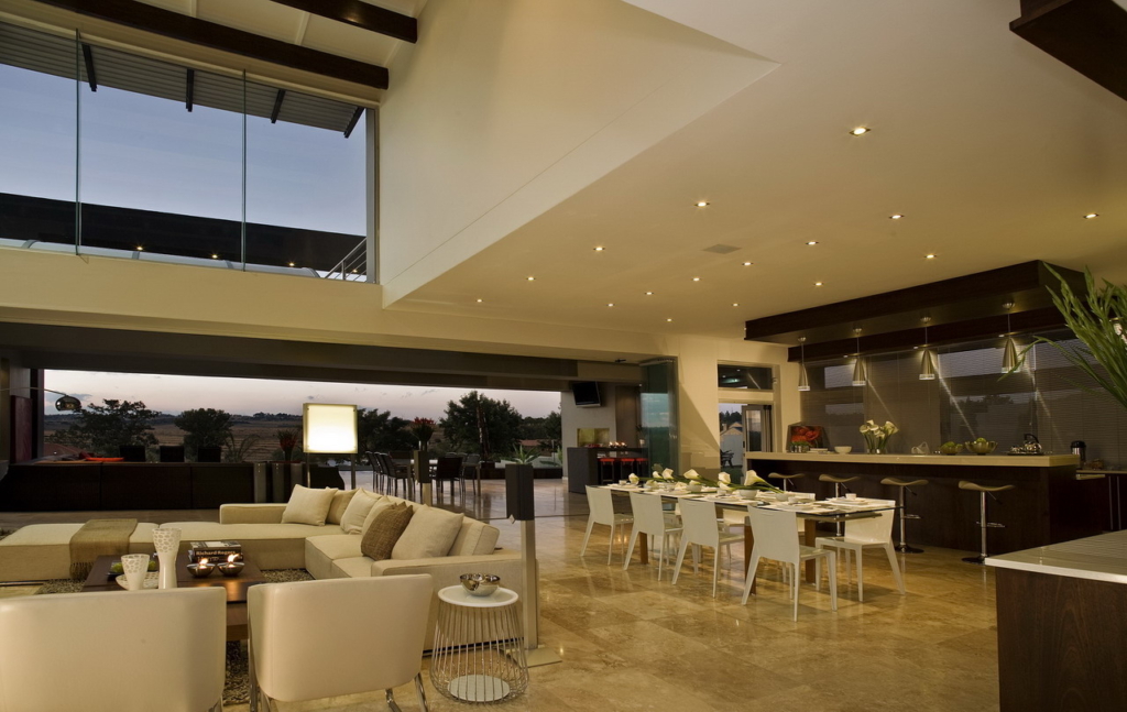 House Joc, Harmony Retreat by Nico van der Meulen Architects