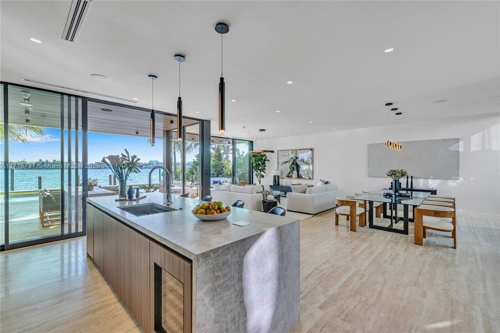 Luxurious $9.5 Million Waterfront Estate with Bay Views, Pool, and Ocean Access in Miami Beach