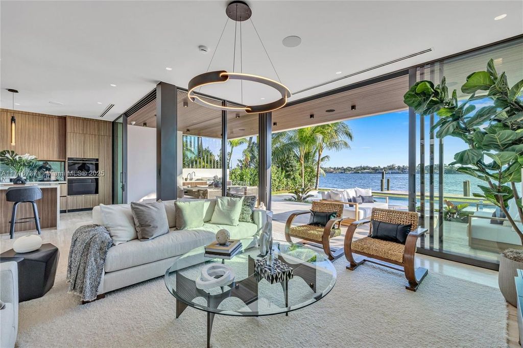 Luxurious $9.5 Million Waterfront Estate with Bay Views, Pool, and Ocean Access in Miami Beach