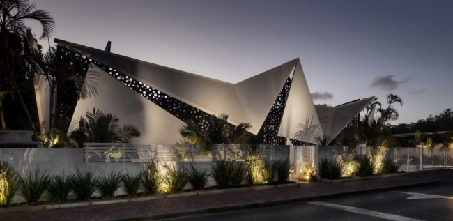 Star House, Geometric Masterpiece by Israelevitz Architects