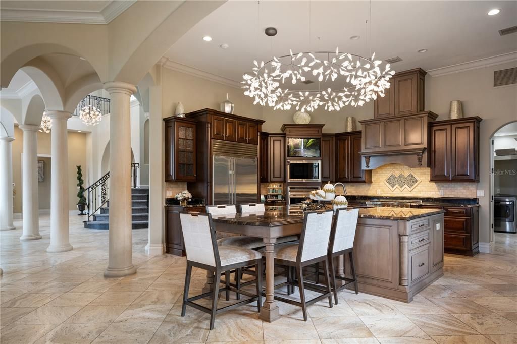 Stunning $10 Million Lakeside Estate with Luxurious Amenities in Windermere