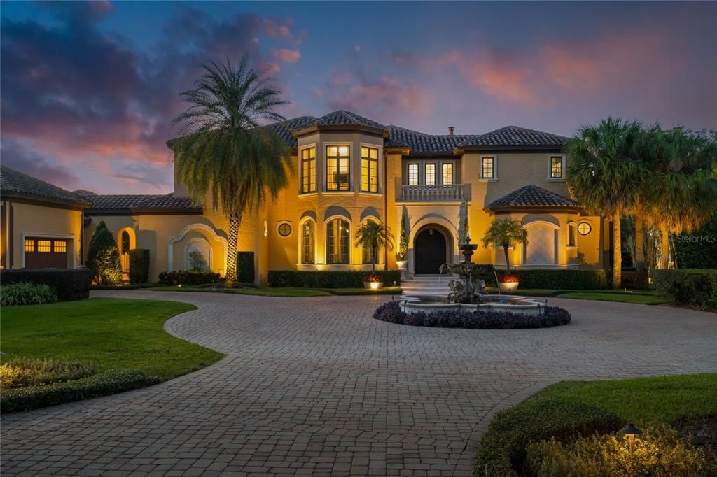 Stunning $10 Million Lakeside Estate with Luxurious Amenities in Windermere