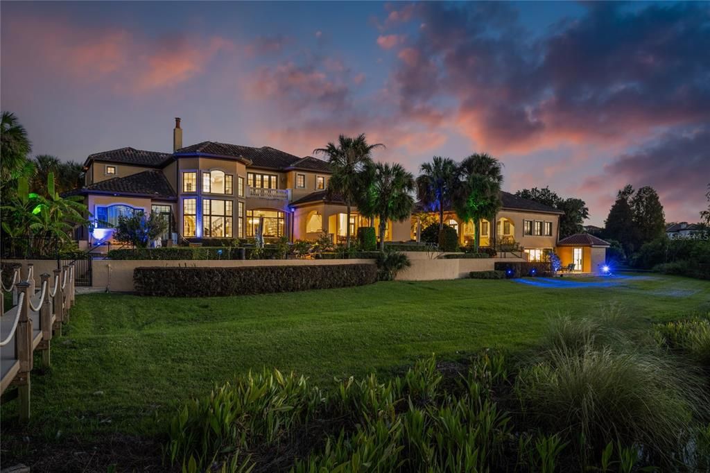 Stunning $10 Million Lakeside Estate with Luxurious Amenities in Windermere