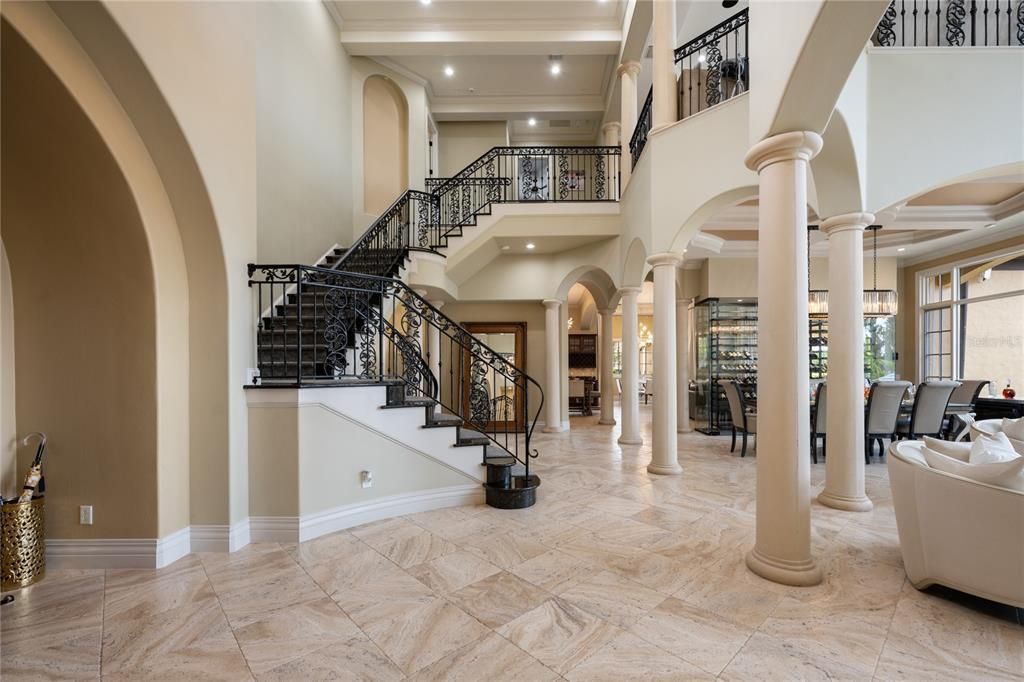 Stunning $10 Million Lakeside Estate with Luxurious Amenities in Windermere