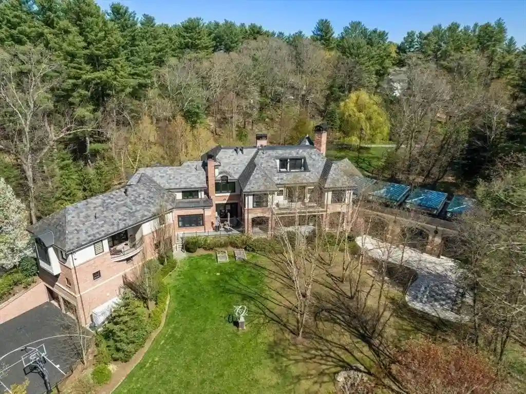 3 Idlewile Ln, Weston Real Estate: A $13.5M Luxury Estate