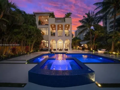 1530 Island Blvd Aventura – 8 Million Waterfront Luxury Home in Williams Island 1