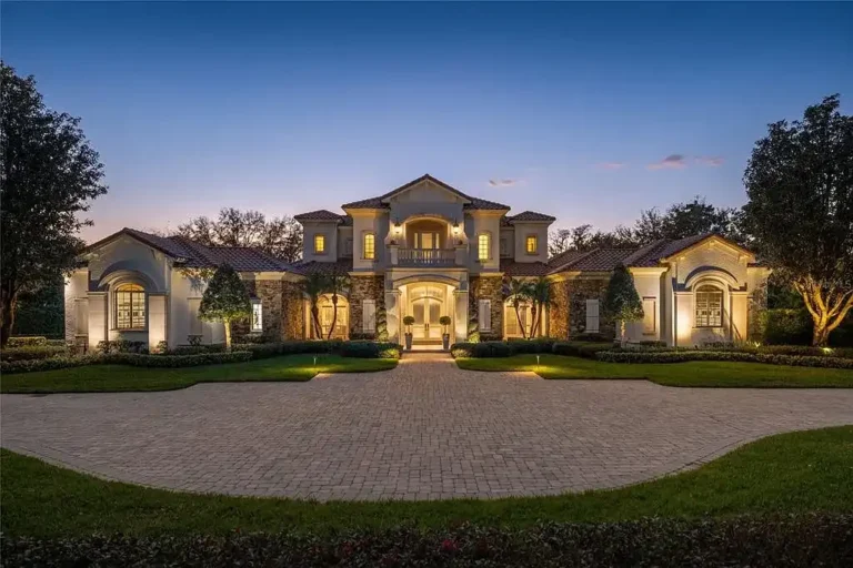 A Lakefront Luxury Retreat in Windermere’s Exclusive Lake Butler Sound, Listed at $7.7 Million