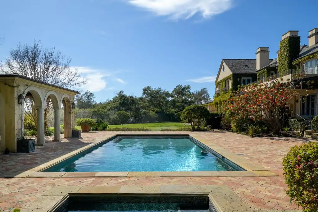 771 Garden Ln Extraordinary 36.5M Montecito Estate Seamlessly Blending Classic Grandeur with Modern Innovation 12 2