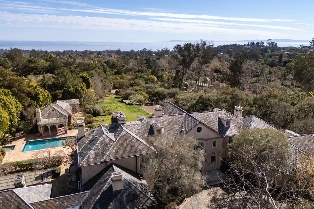 771 Garden Ln Extraordinary 36.5M Montecito Estate Seamlessly Blending Classic Grandeur with Modern Innovation 13 1