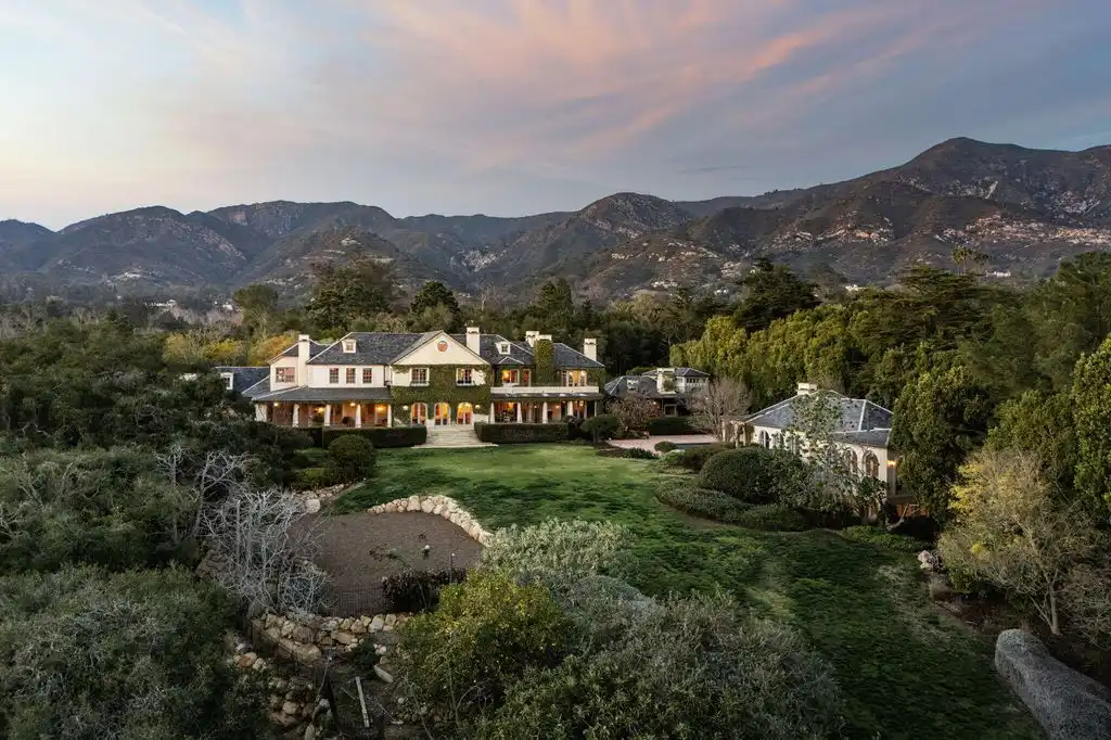 771 Garden Ln Extraordinary 36.5M Montecito Estate Seamlessly Blending Classic Grandeur with Modern Innovation 15