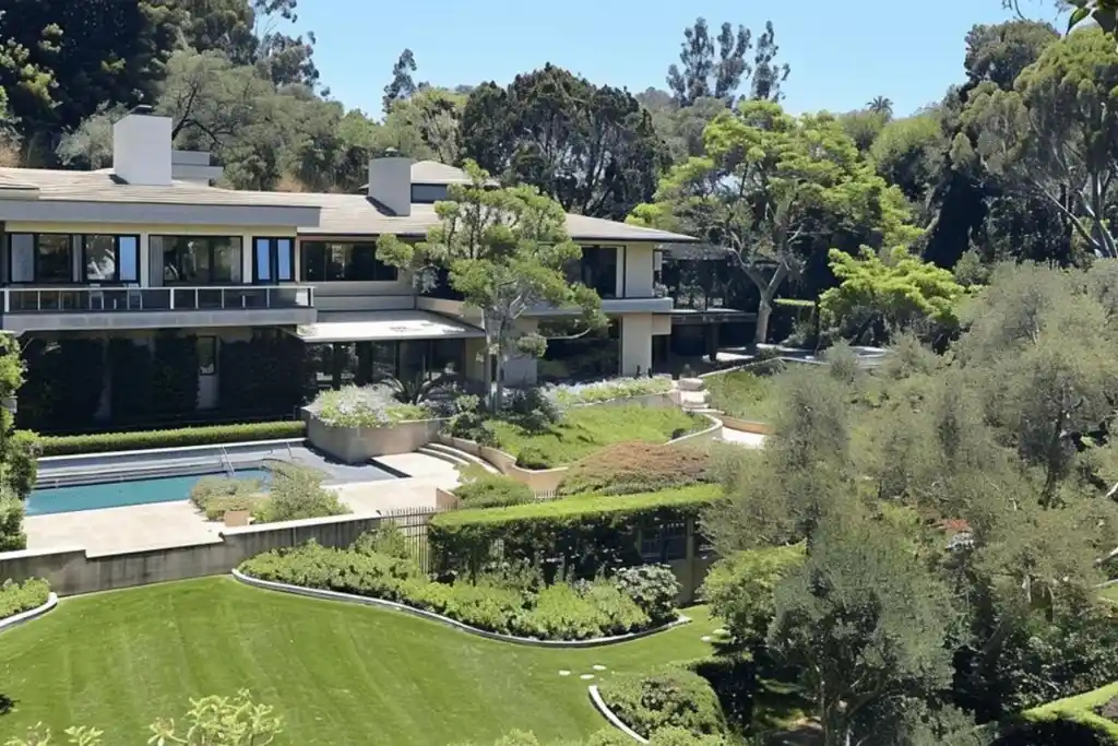 Adam Sandler’s Mediterranean-Style Villa, one of exceptional celebrity houses.