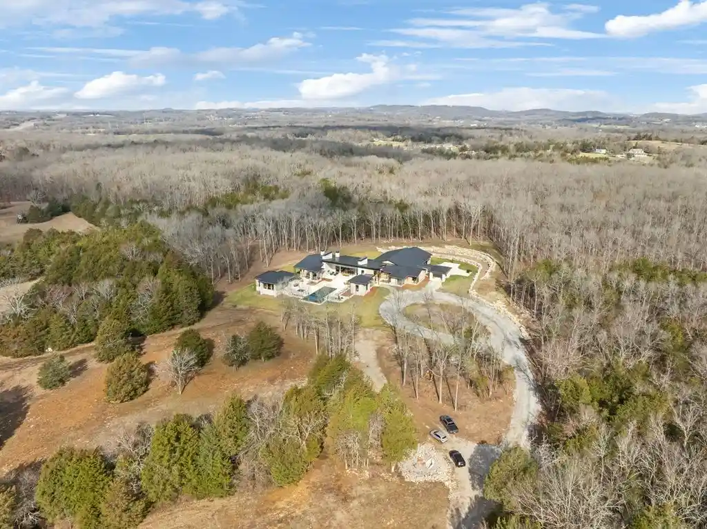 Breathtaking Estate at 4640 Murfreesboro Rd E Designed by Scott Wilson Lists for 16999999 5