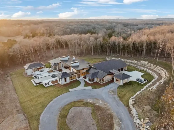 Breathtaking Scott Wilson Masterpiece in Tennessee Seeks $16,999,999