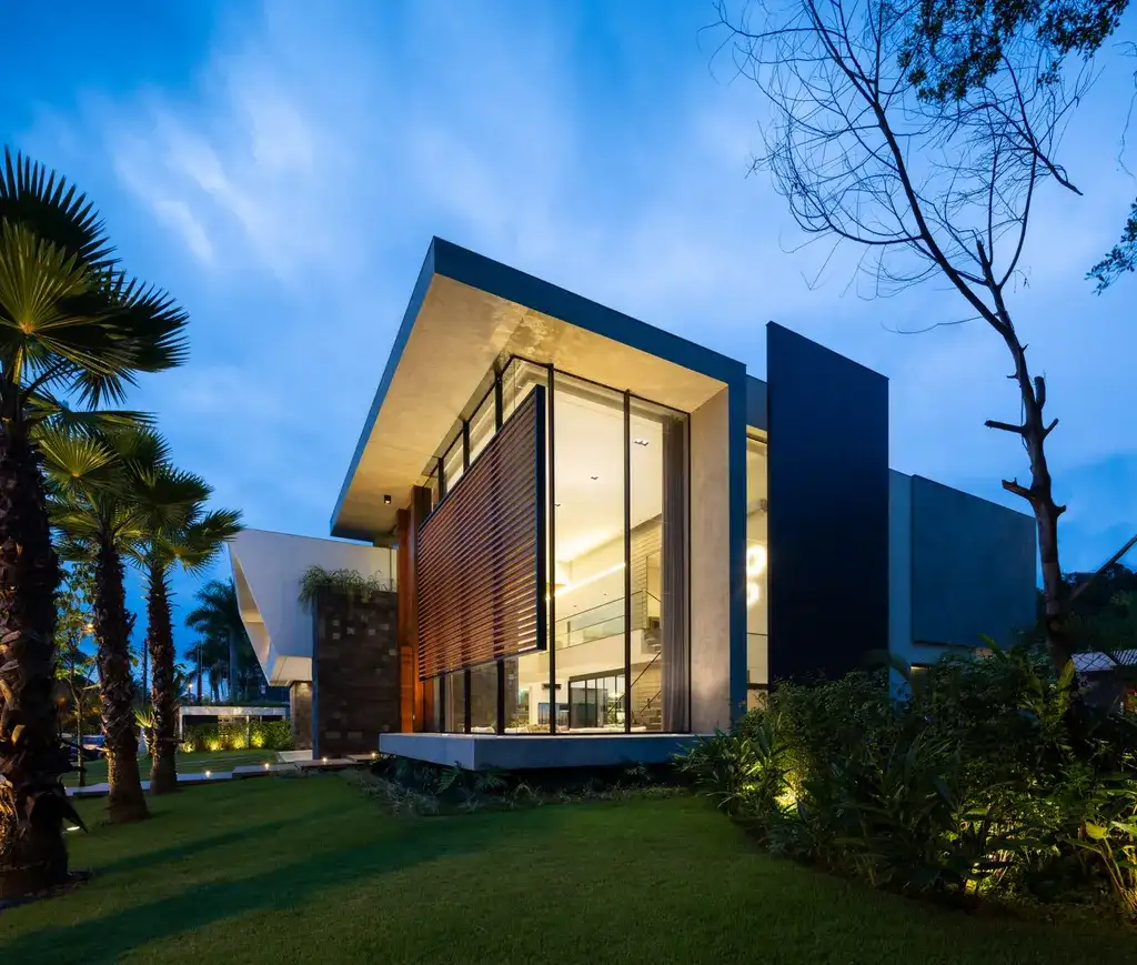 Jukro House, A Masterpiece of Architectural Design on the Coast of São Paulo