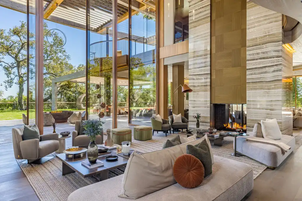 Luxury Redefined at 607 Siena Way—Ardie Tavangarians Visionary Estate Lists for 177M 5