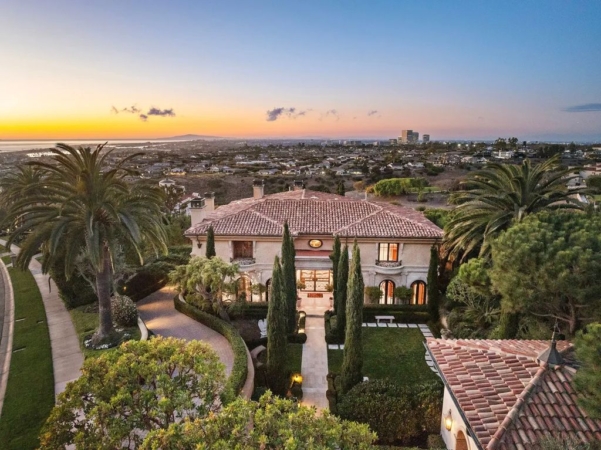 Pacific Ocean Views & Unmatched Luxury: Exquisite California Home Asking $19.995 Million