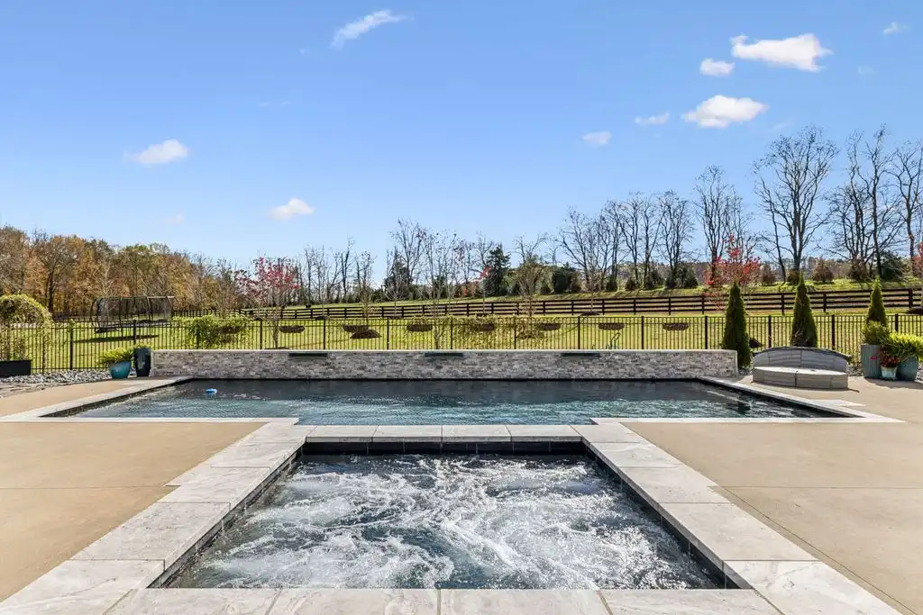 6599 Owen Hill Rd: $9.5M Tennessee Estate Showcases Spectacular Views and Unmatched Elegance