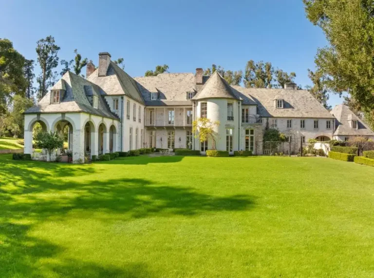 Echoes of Old Hollywood: Bing Crosby’s Former Home Lists at $40 Million