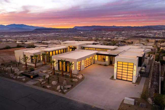 Sleek Baja-Contemporary Home with Panoramic Utah Views Listed for $7.5 Million