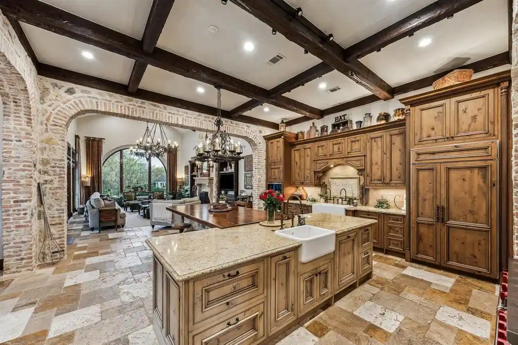 2126 Countryshire Ln Exquisite Custom Home in Gated Texas Enclave Listed at 2629000 6