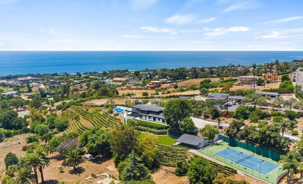 29800 Cuthbert Rd A Spectacular Oceanside Estate Listed for 14995000 11