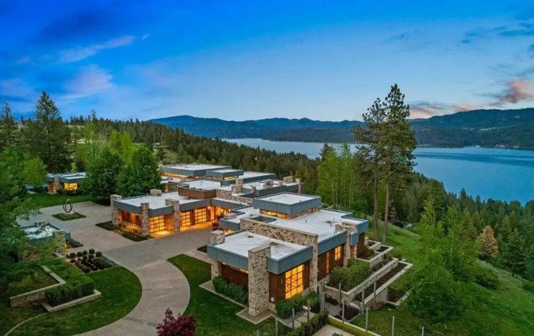 A Sanctuary of Style: $21.7M Idaho Home Redefines Lake and Golf Living