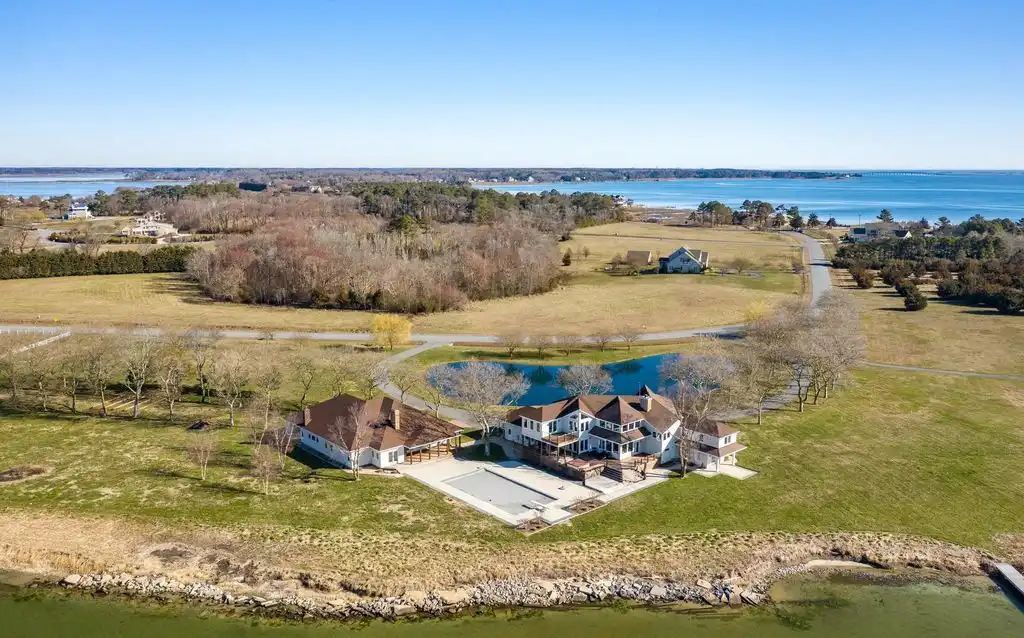 5711 Waterside Dr An Exceptional Waterfront Estate in Maryland for 4.1 Million 18