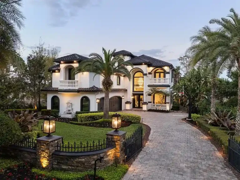 Lakefront Luxury in Windermere: $4.5 Million Estate Blends Modern Design With Resort-Style Living