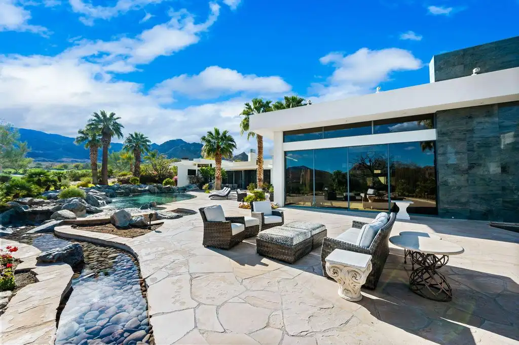 A Breathtaking Contemporary Oasis 79235 N Tom Fazio Ln Crafted by Guy Dreier for 7 8