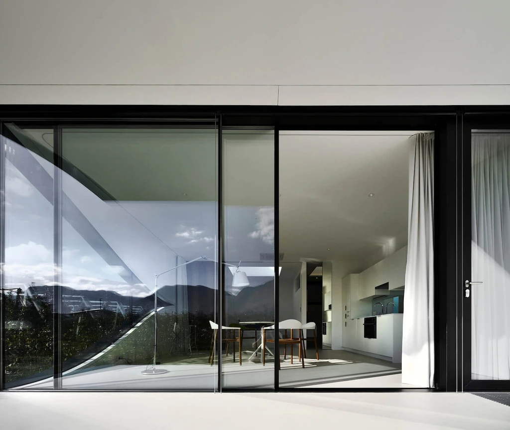 The Mirror Houses by Peter Pichler Architecture A Shimmering Escape in South Tyrol 8 1