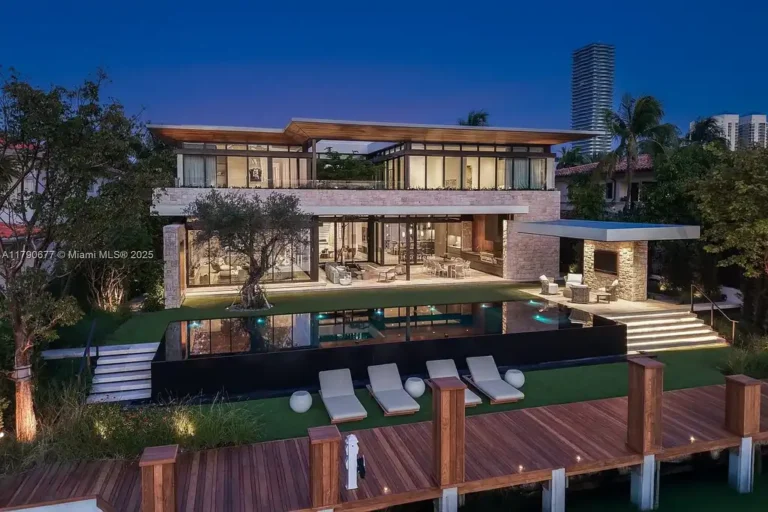 A $35 Million Waterfront Masterpiece Redefines Modern Luxury Living in Golden Beach, Florida