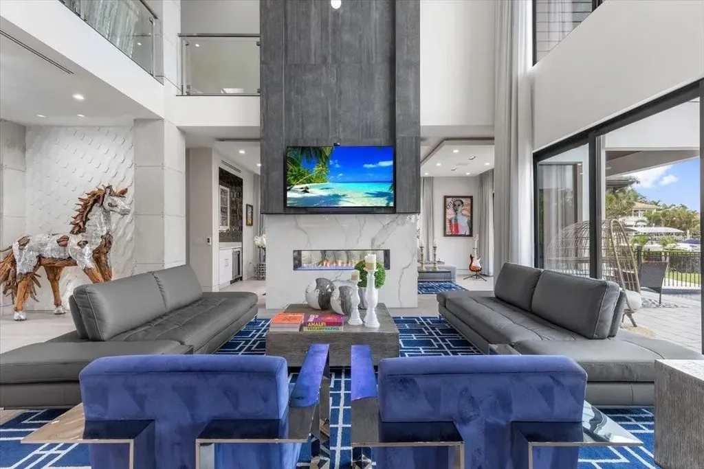 5131 W Neptune Way Tampa FL 33609 Listed for 9.7M A Waterfront Masterpiece of Modern Luxury 8