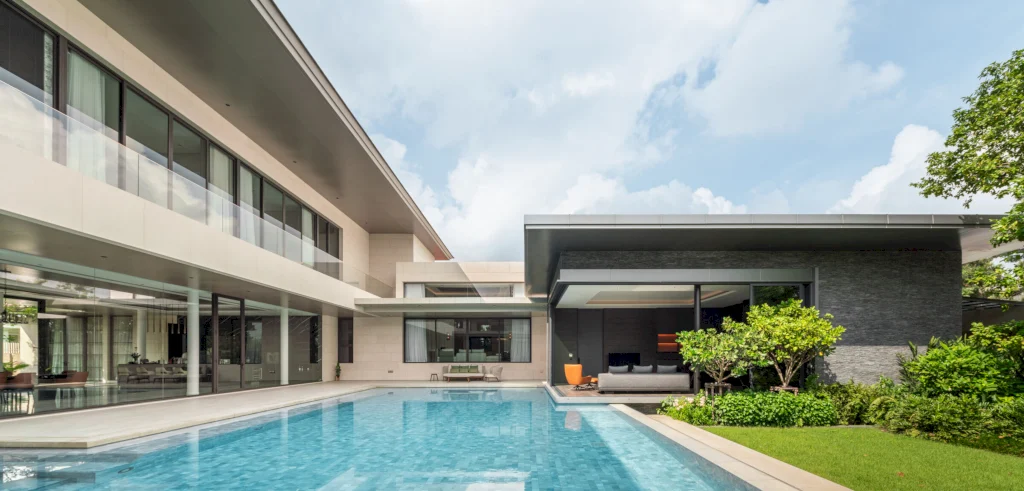 Casa Blanco by Archismith, A Serene Courtyard Home Anchored by Light, Water, and Material Honesty in Bangkok