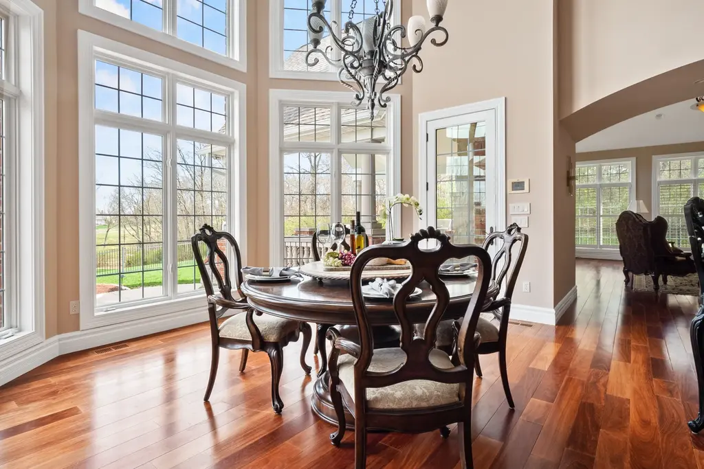 11 Upper Whitmoor Dr, Weldon Spring, MO. A Lavish Golf Course Estate in Weldon Spring