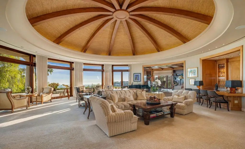 1101 Bel Air Pl The Prestigious Quincy Jones Estate Offering Panoramic Views and Ultimate Privacy for 59.995 Million 4