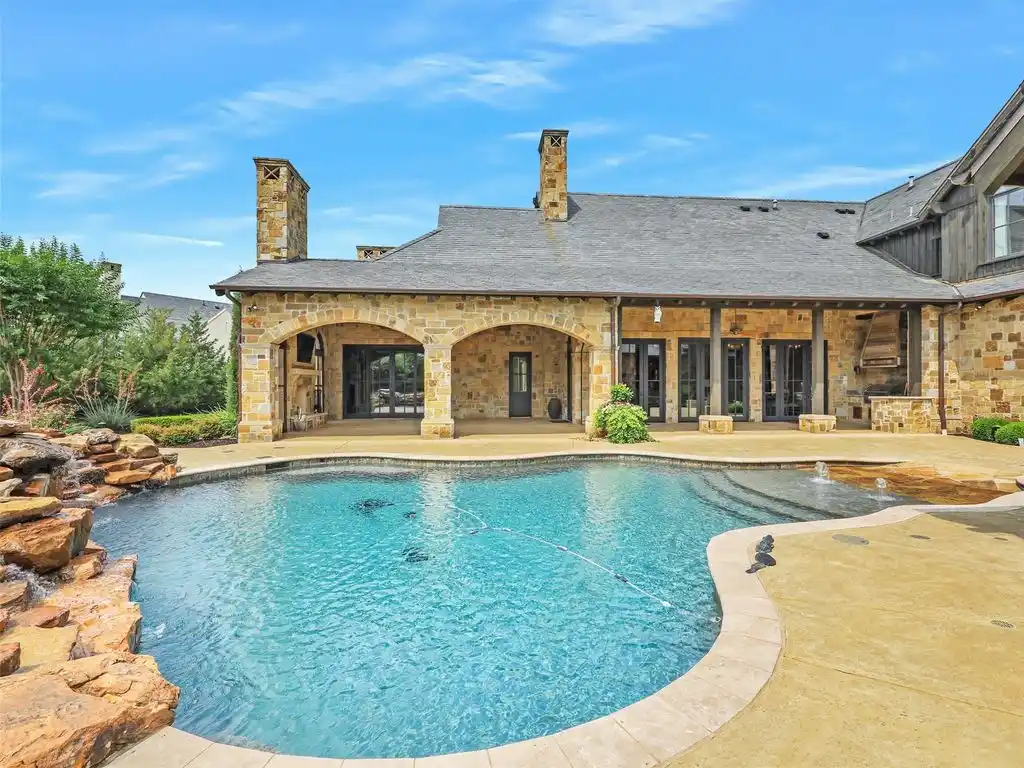1117 Post Oak Pl A Stunning Colorado Inspired Estate in the Heart of Westlake Listed for 6.95 Million 12