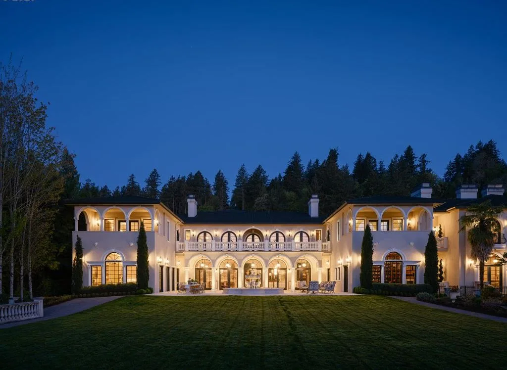 12850 Fielding Rd Breathtaking 9.95M Oregon Riverfront Estate with Custom Finishes and Dramatic Architecture 2