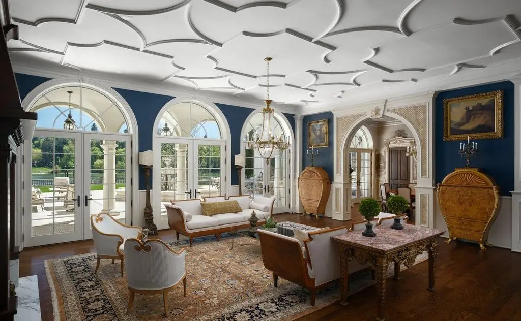 12850 Fielding Rd Breathtaking 9.95M Oregon Riverfront Estate with Custom Finishes and Dramatic Architecture 6