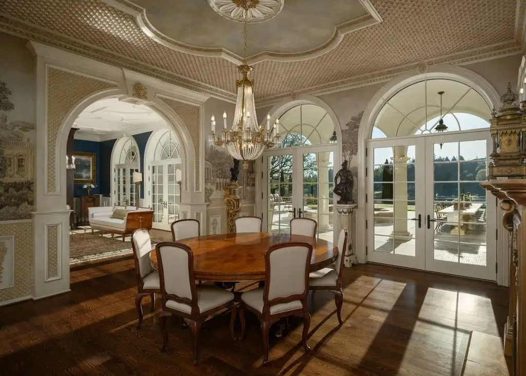 12850 Fielding Rd Breathtaking 9.95M Oregon Riverfront Estate with Custom Finishes and Dramatic Architecture 7