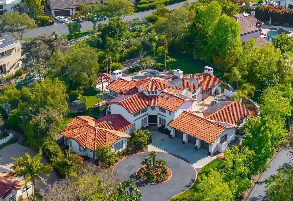 14910 Rancho Nuevo Presents a Breathtaking Mediterranean Estate in Rancho Del Mar for 6.95 Million 18