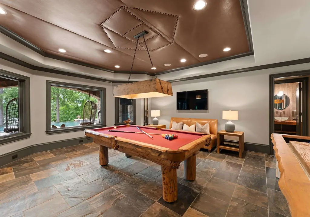 172 Tennessee Cir Unveils a Breathtaking 7.5M European Style Estate on Lake Normans Pristine Shoreline 10